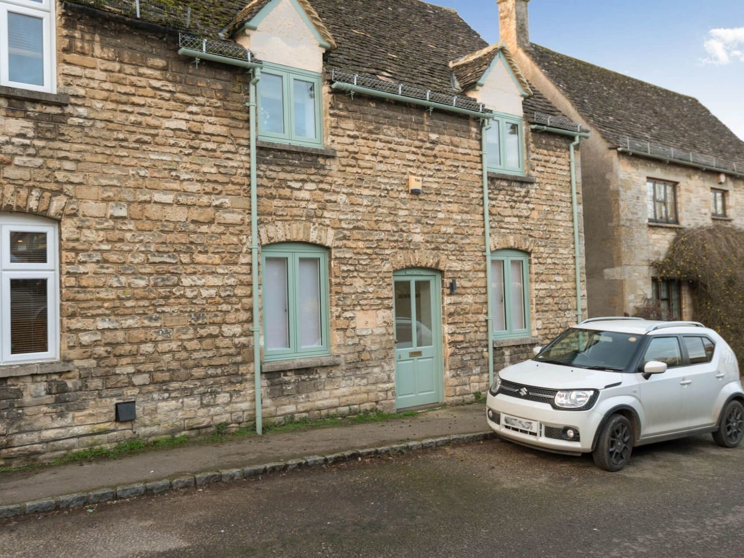 Wall Cottage                     photo 29
