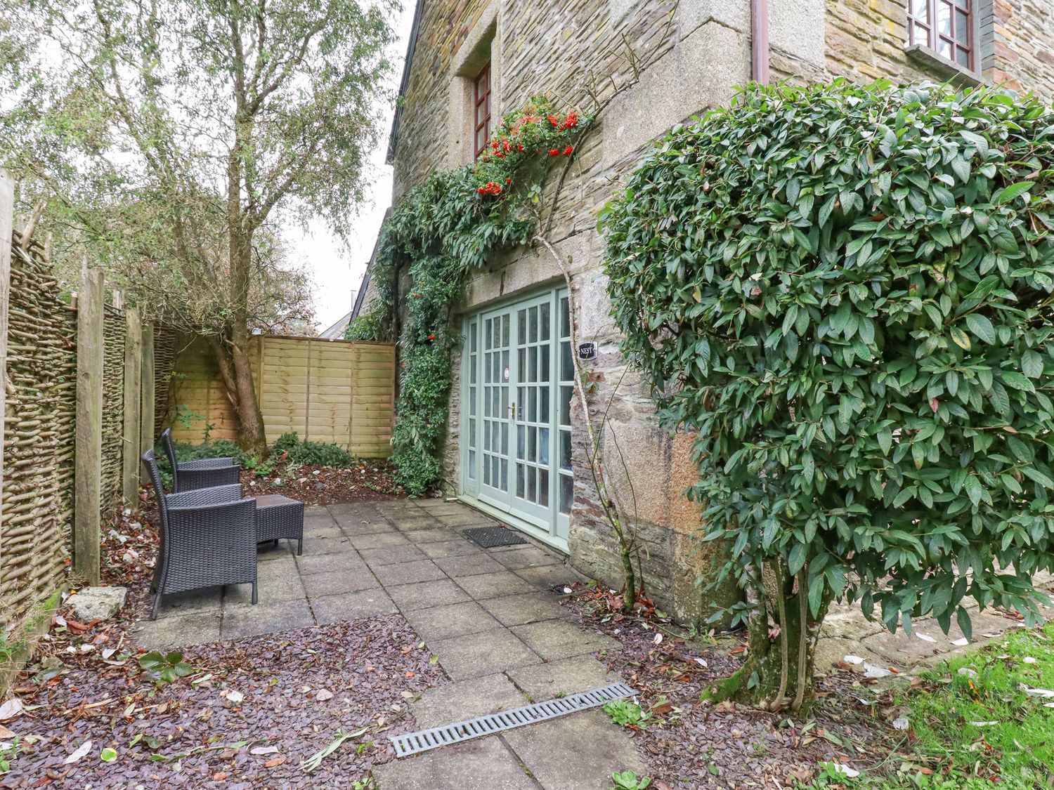 Nest Cottage                     photo 2