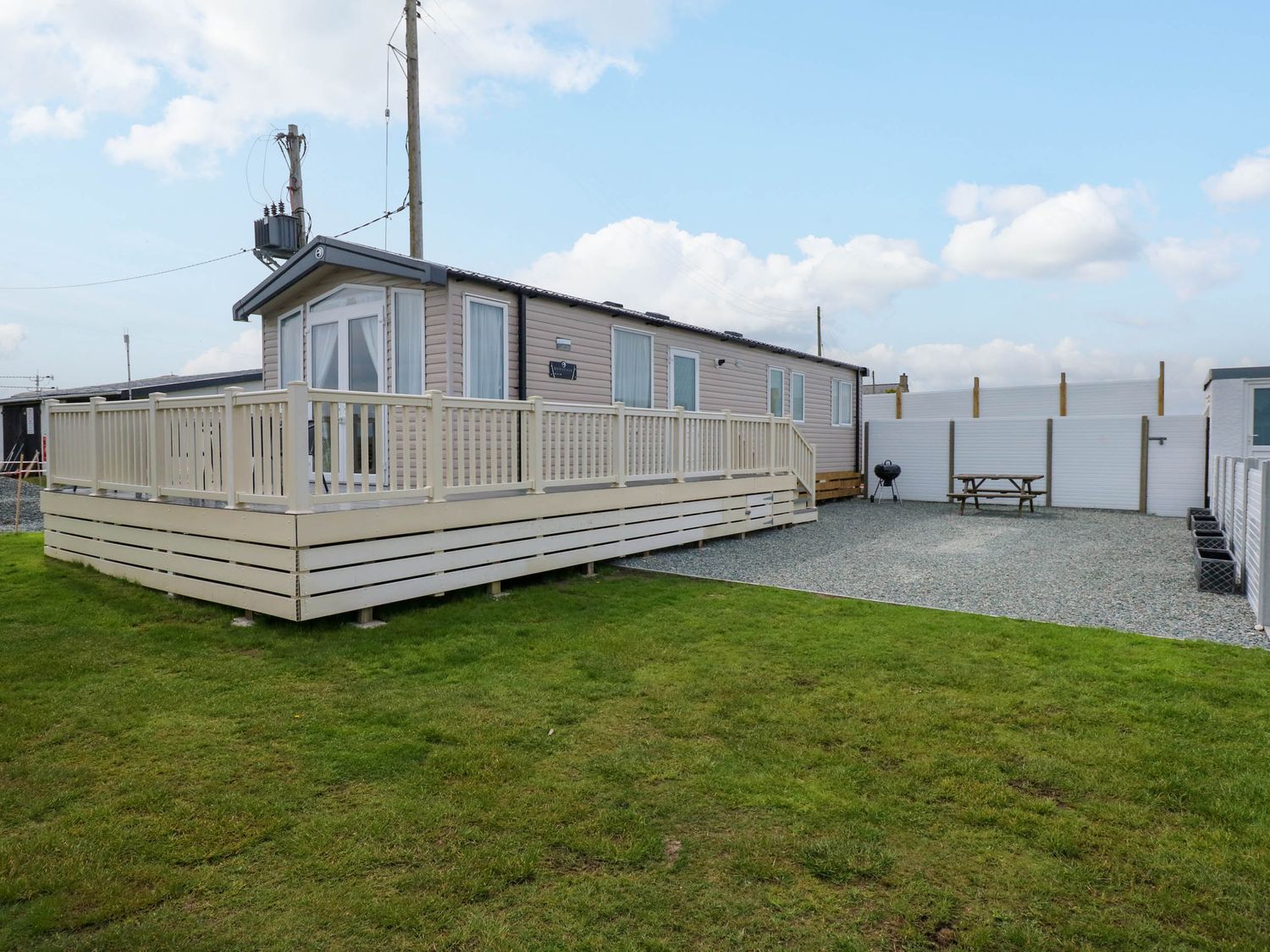 Trewan Lodge - Anglesey - 1096026 - photo 1