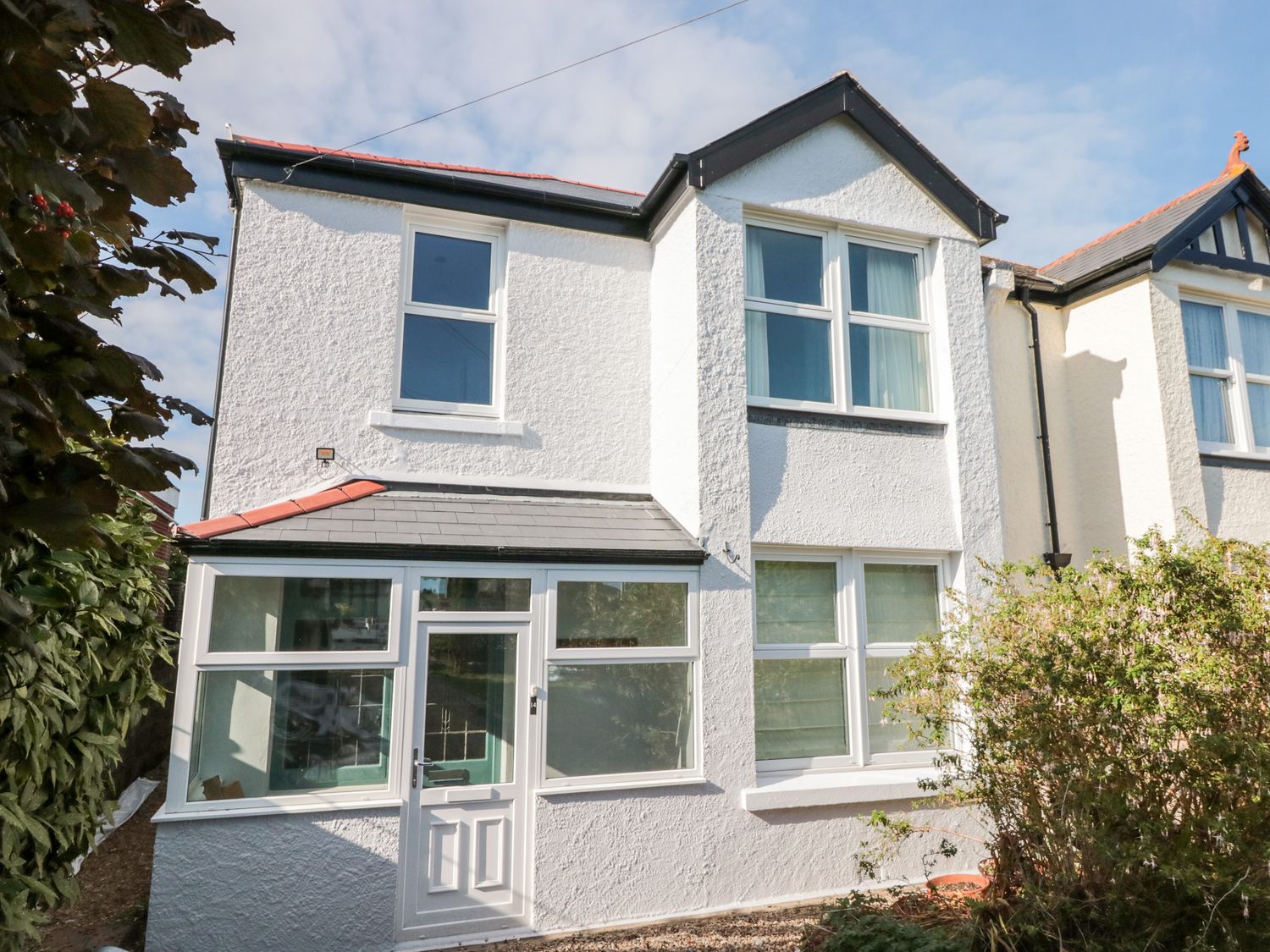 Celadon, Dartmouth Holiday Cottage Bird Spot