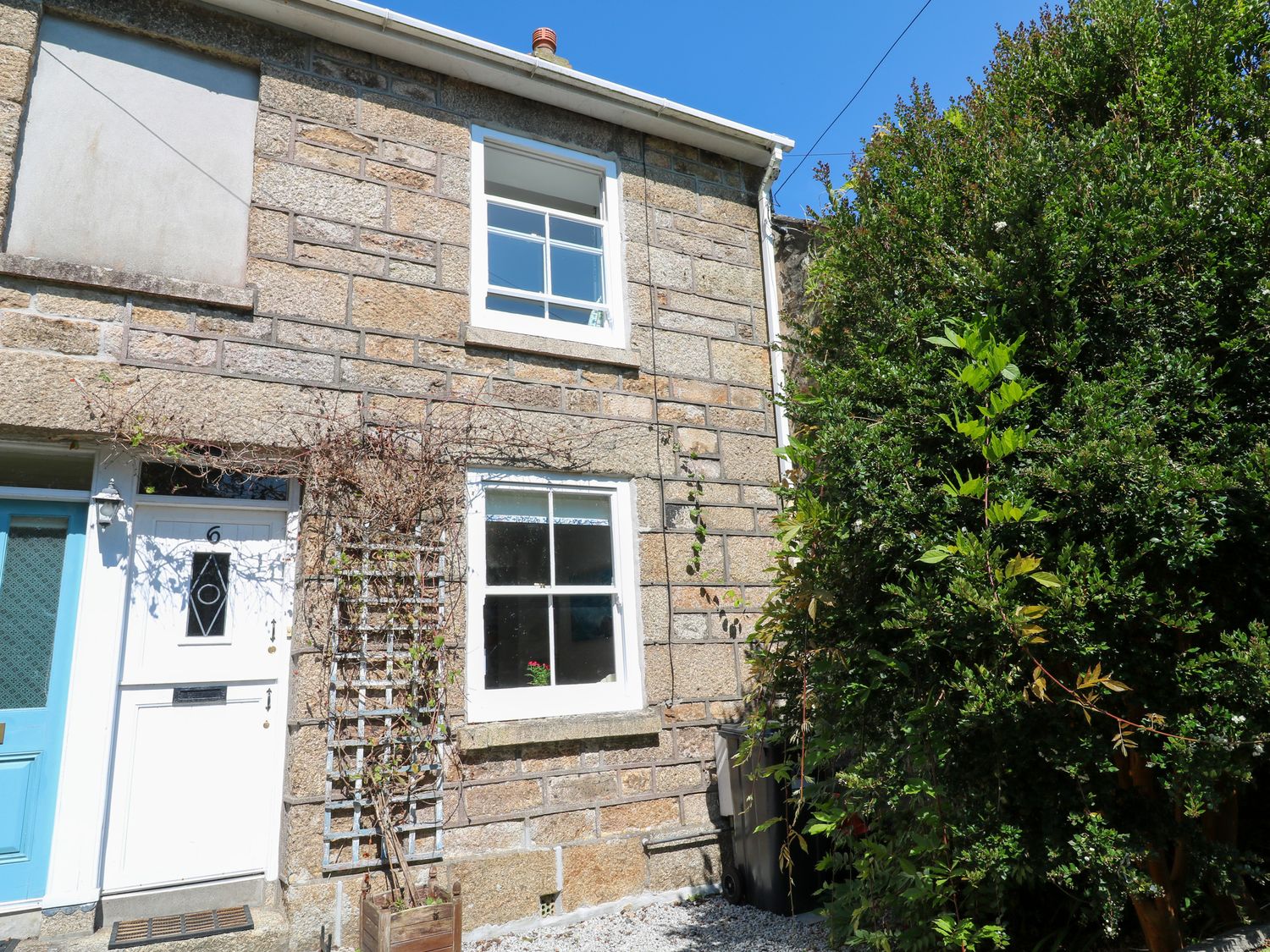 6 Bellair Road - Cornwall - 1101209 - photo 1