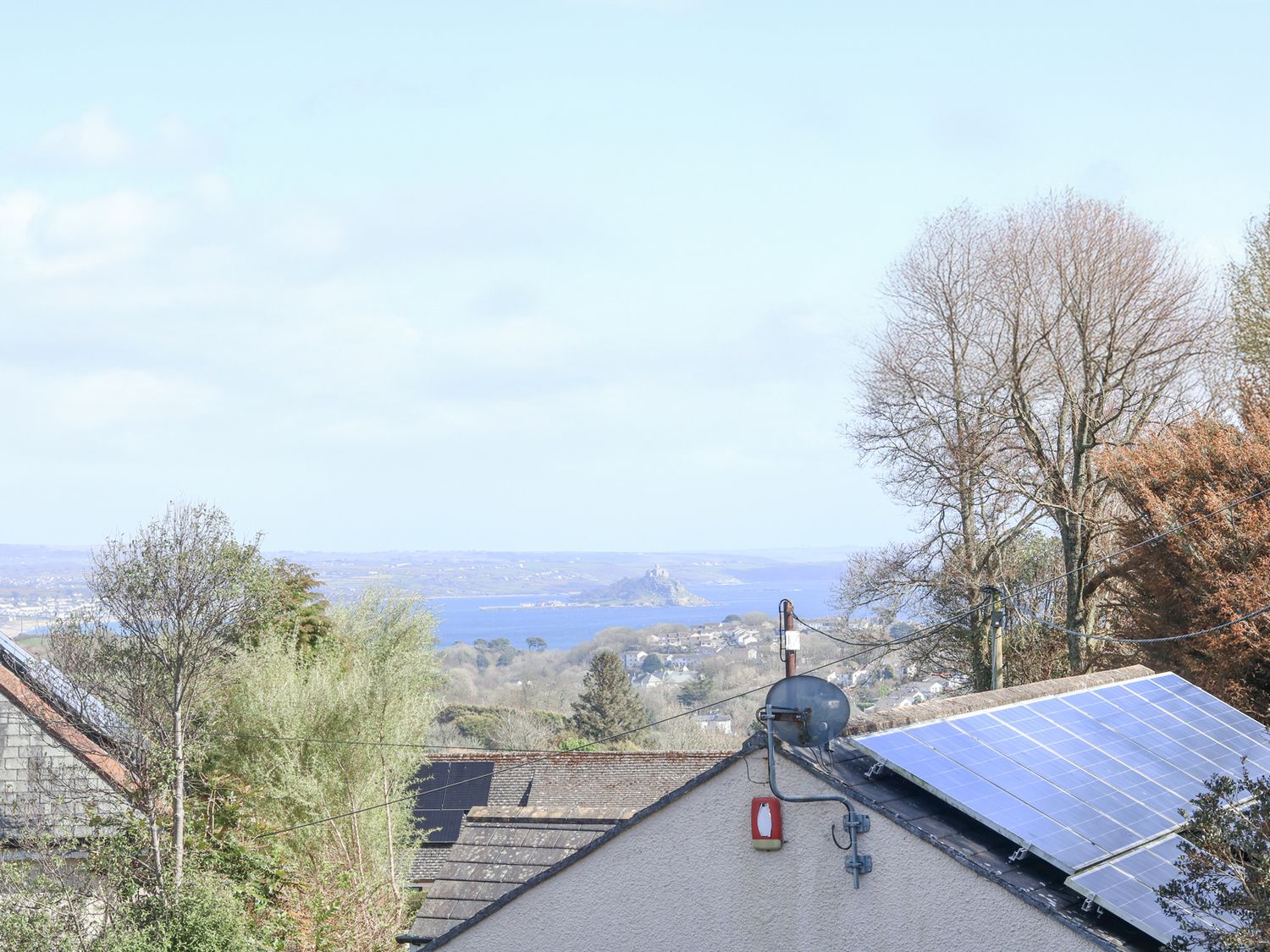 6 Bellair Road                     photo 2