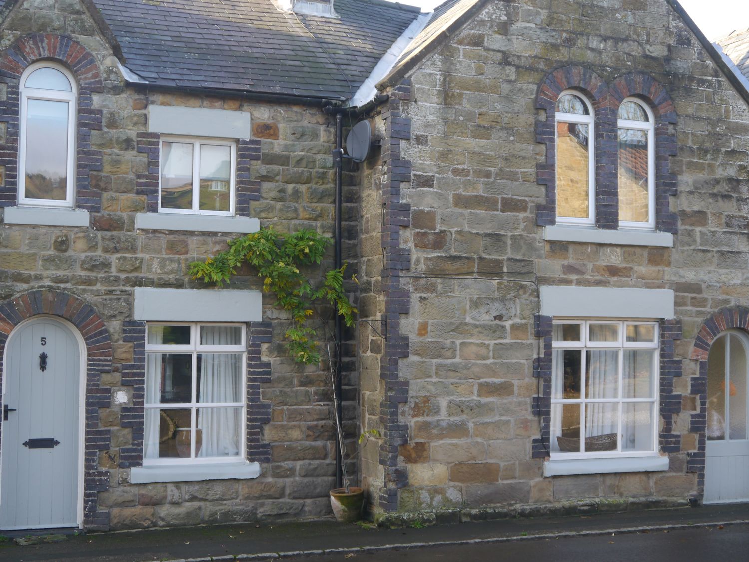 5 Rosedale Abbey ( 1102061 ) - Self catering accommodation in Rosedale North York Moors area