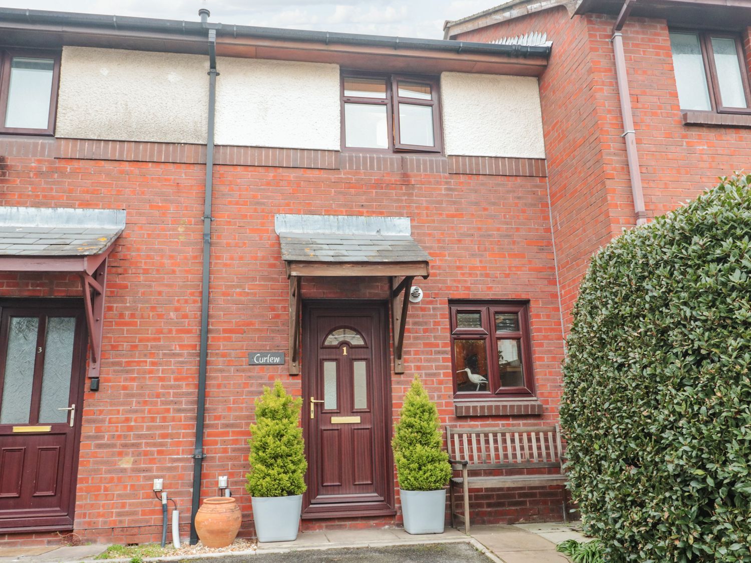 Poole Quay Cottage Poole Longfleet Dorset And Somerset Self Catering Holiday Cottage