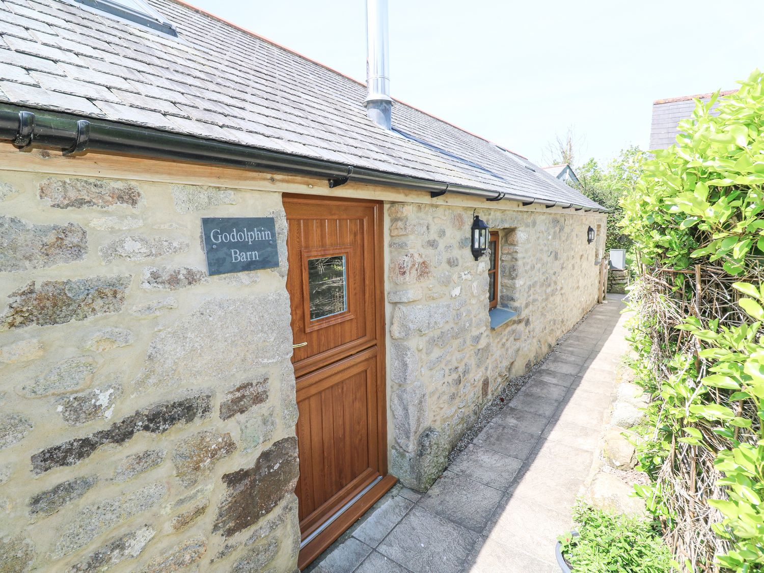 Godolphin Barn                     photo 2