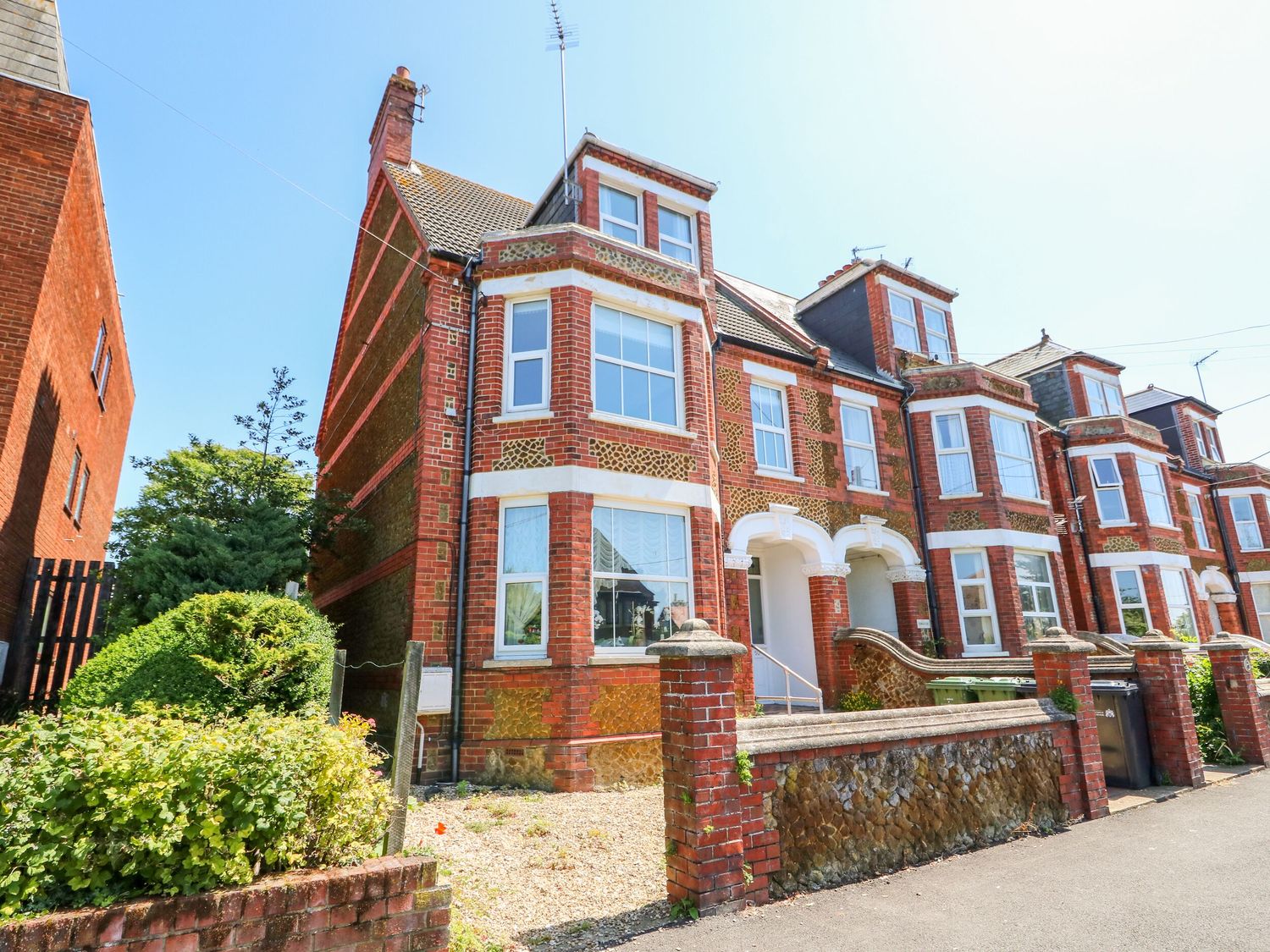 Flat 1 - Norfolk - 1106984 - photo 1