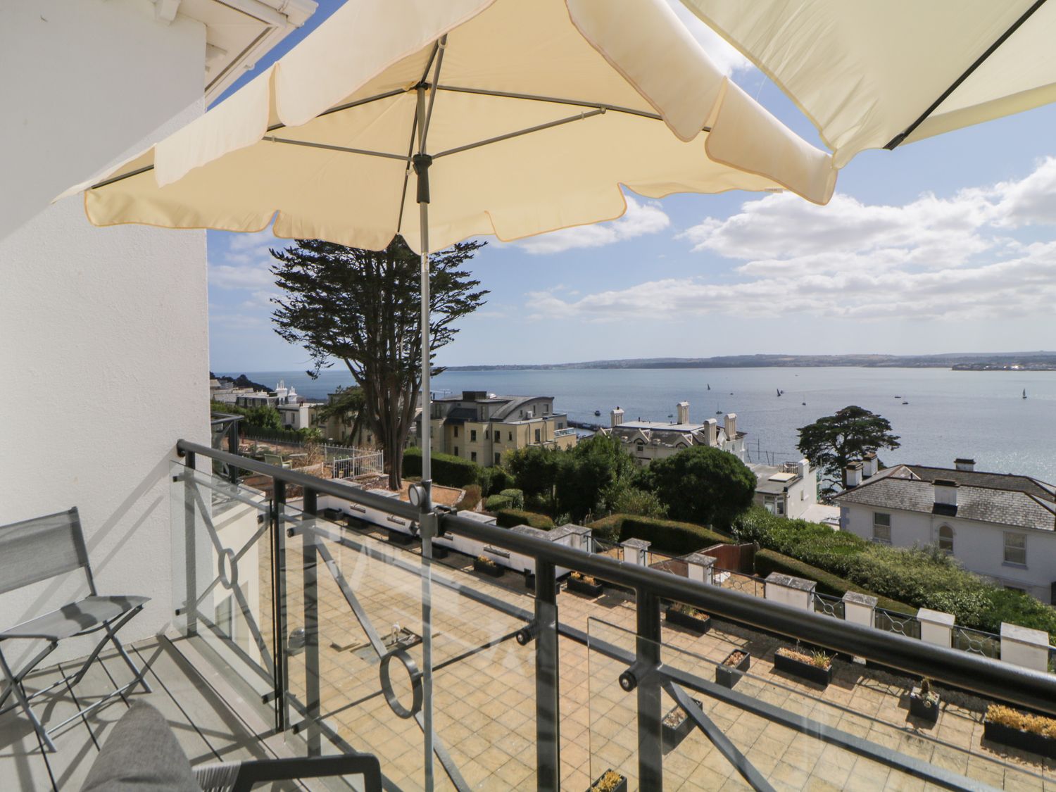 Apartment 14, Torquay Holiday Cottage Bird Spot