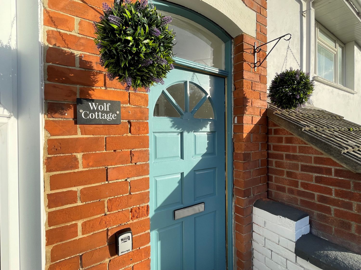 Wolf Cottage, Weymouth Holiday Cottage Bird Spot