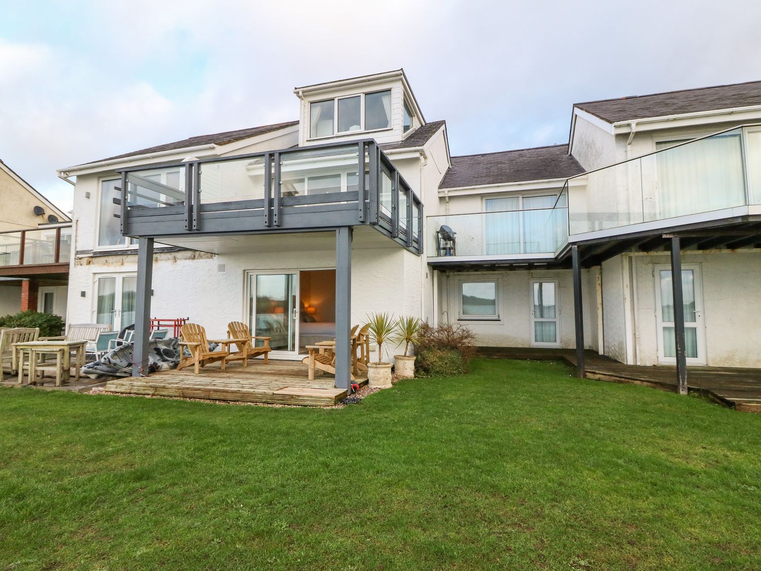 White Sails, Y Felinheli Holiday Cottage Bird Spot