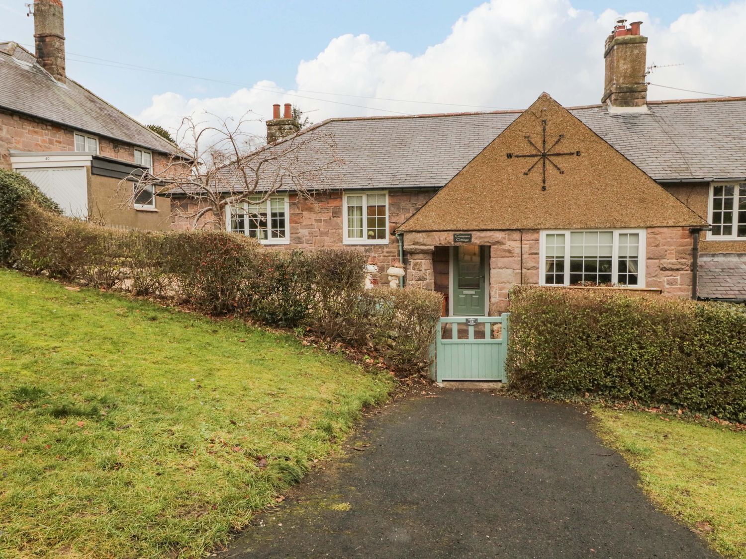 Compass Cottage Wooler Horsdon Northumbria Self Catering