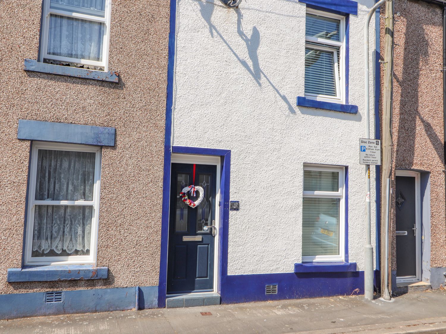 17 Brayton Street, Workington Holiday Cottage Bird Spot