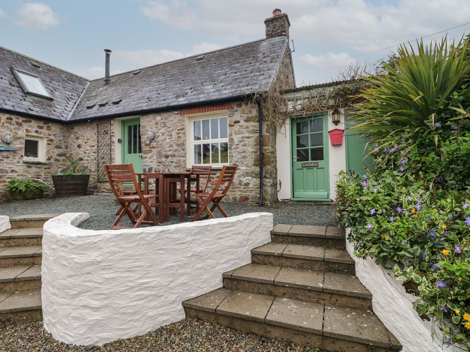 Sands Cottage - South Wales - 1115545 - photo 1