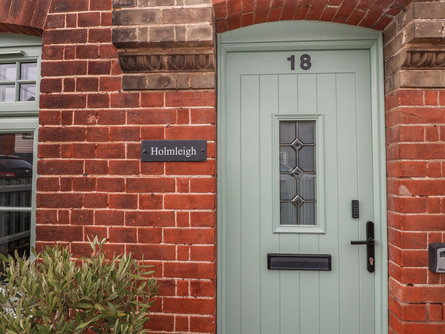 Holmleigh, Aldeburgh                     photo 2