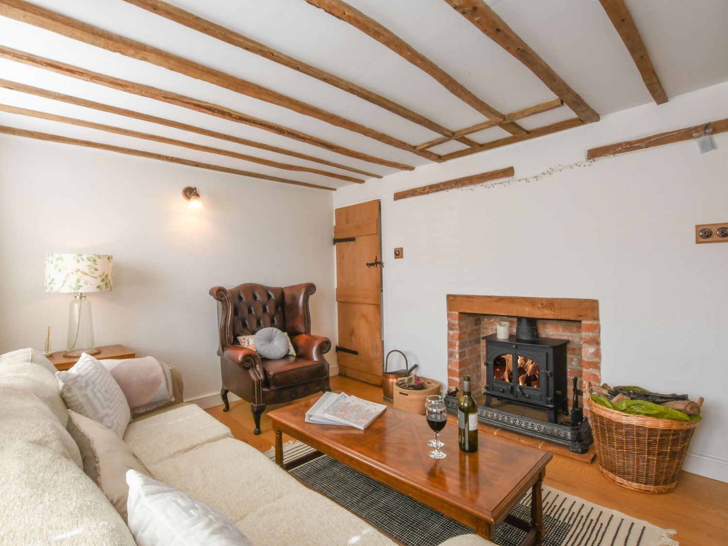 Flaxen Cottage, Heveningham                     photo 2