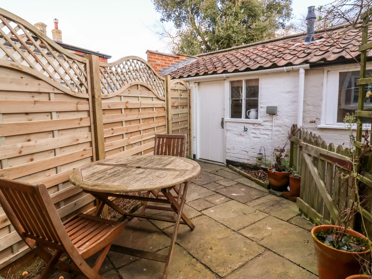 Shrimpers Cottage, Aldeburgh                     photo 14