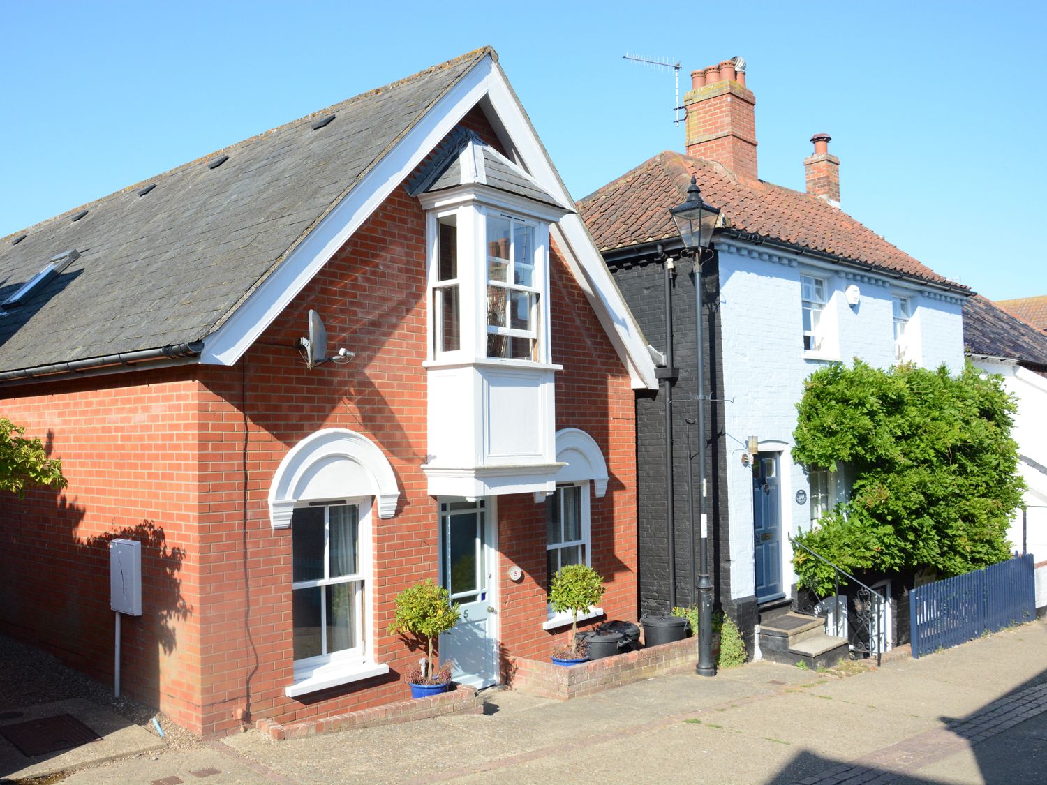The Red Brick House, Aldeburgh - Suffolk & Essex - 1116989 - photo 1