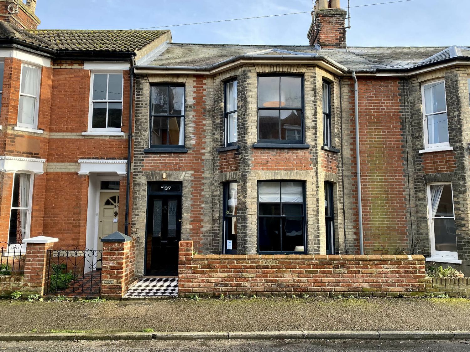 37 Stradbroke Road, Southwold                     photo 2