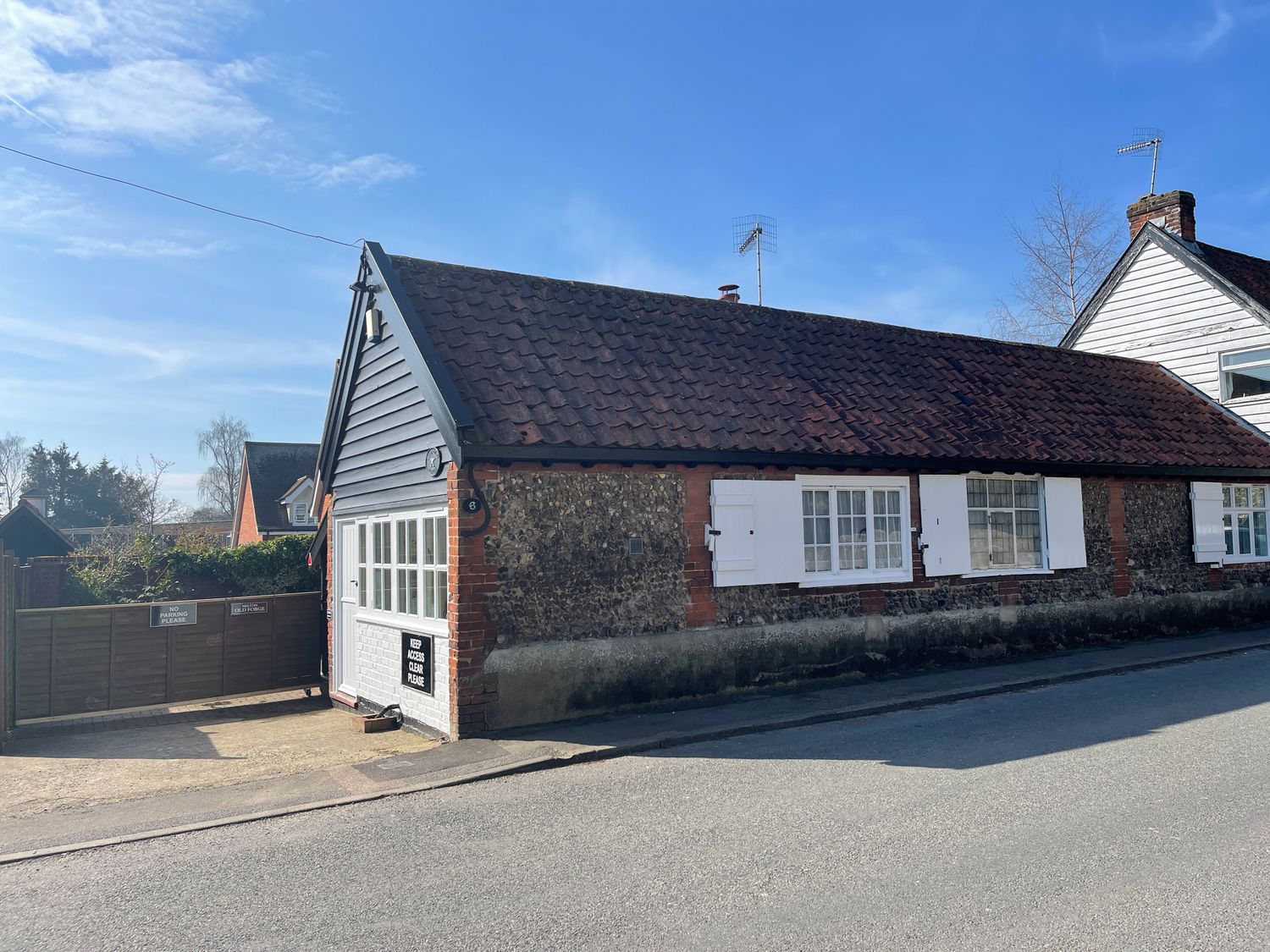 The Old Forge, Melton - Suffolk & Essex - 1117104 - photo 1