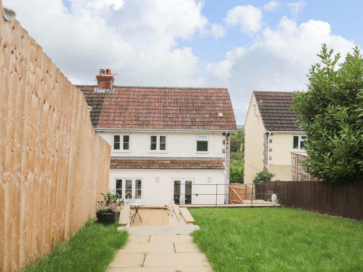 Celia's View Langport Aller Dorset And Somerset Self Catering Holiday Cottage