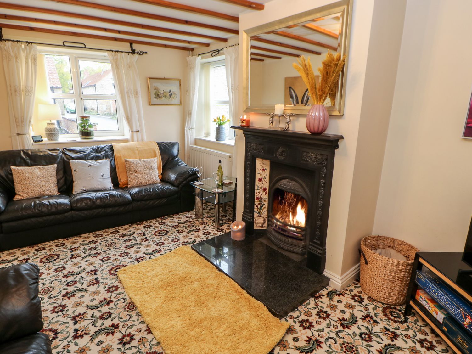 Kirkbymoorside Holiday Cottages Book self catering