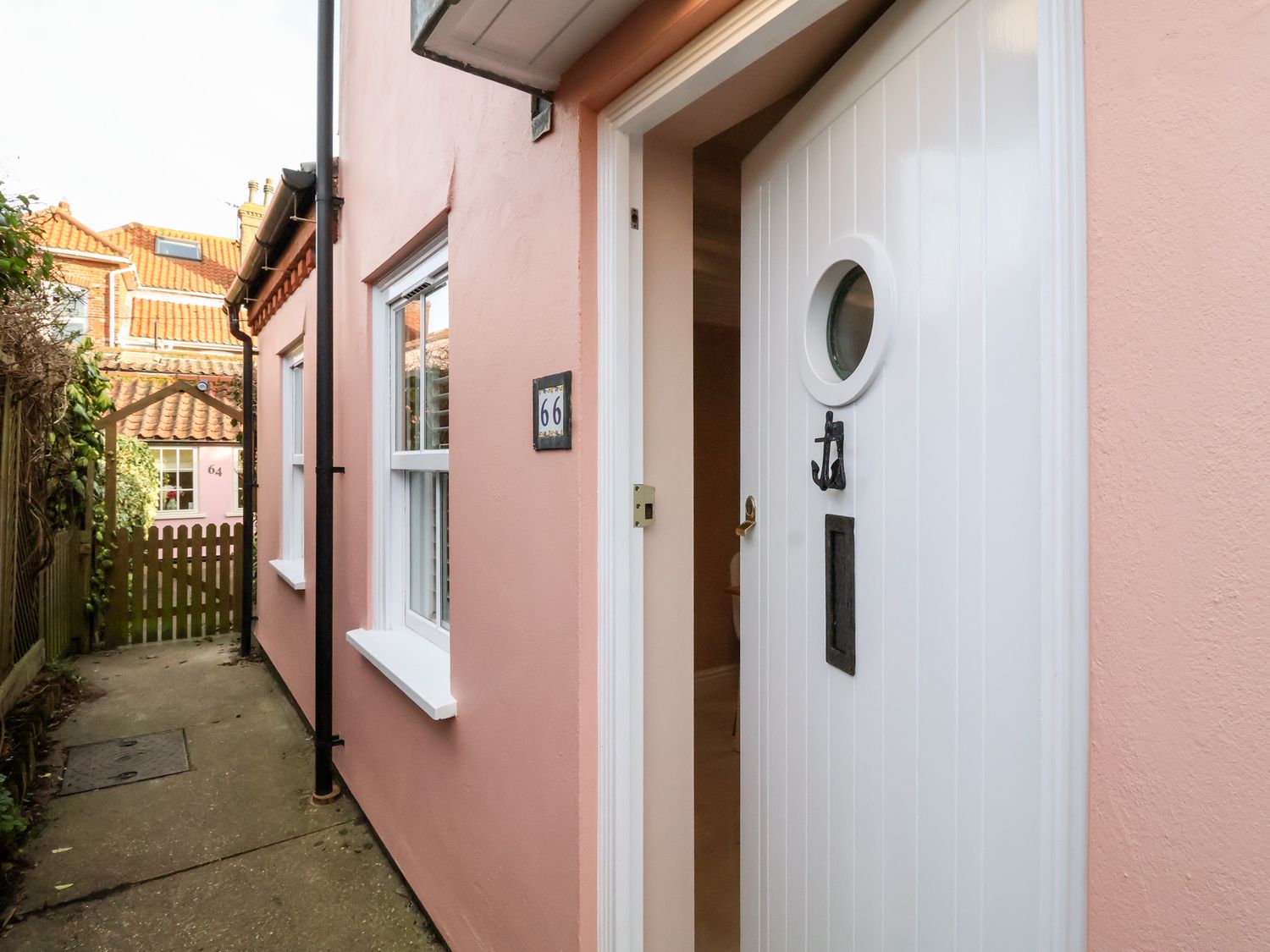 Poppy Cottage                     photo 2