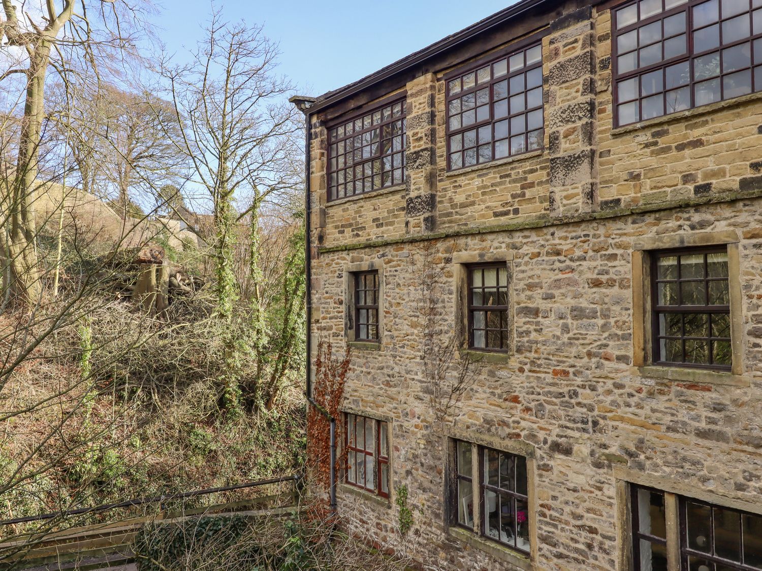 The Eller Beck, Skipton | Holiday Cottage | Bird Spot