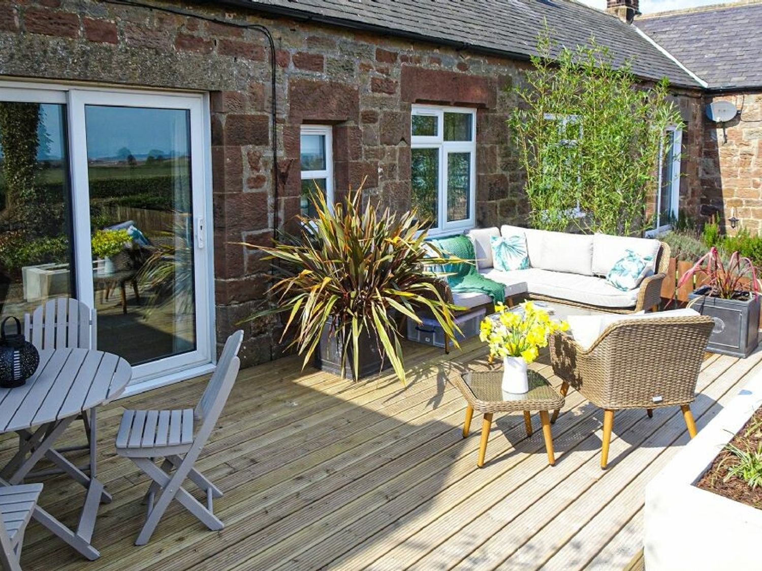 Bellshill Cottage                     photo 18