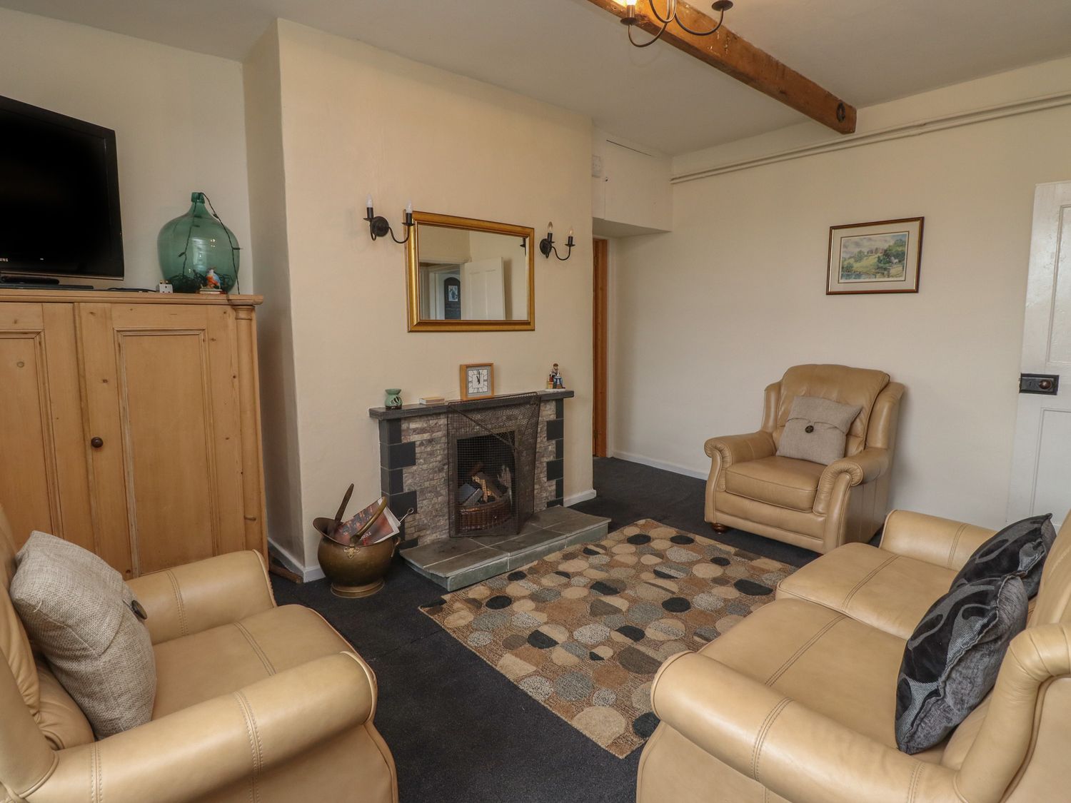 Budle Bay Cottage                     photo 2