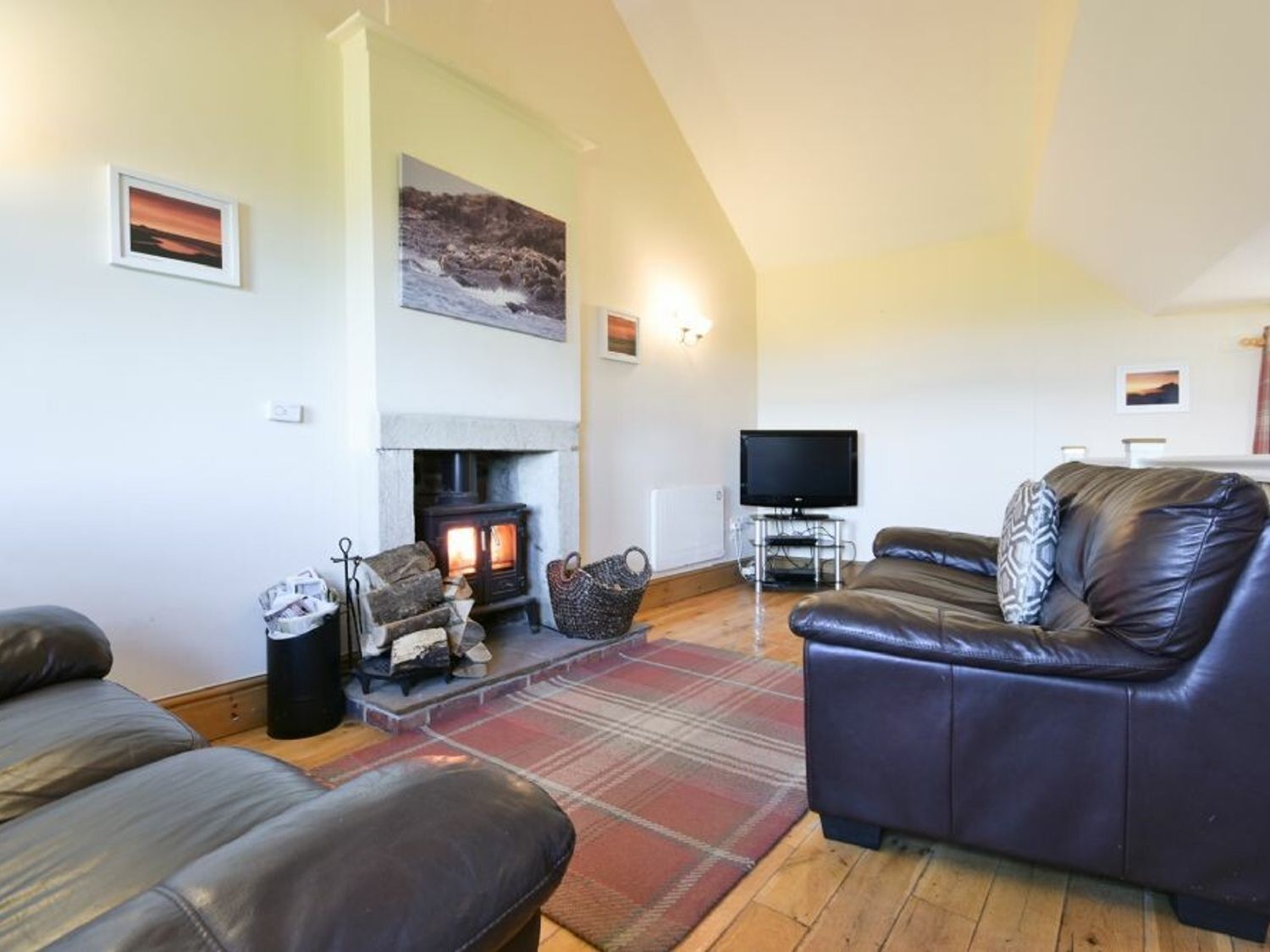Heather Cottages - Grey Seal                     photo 2