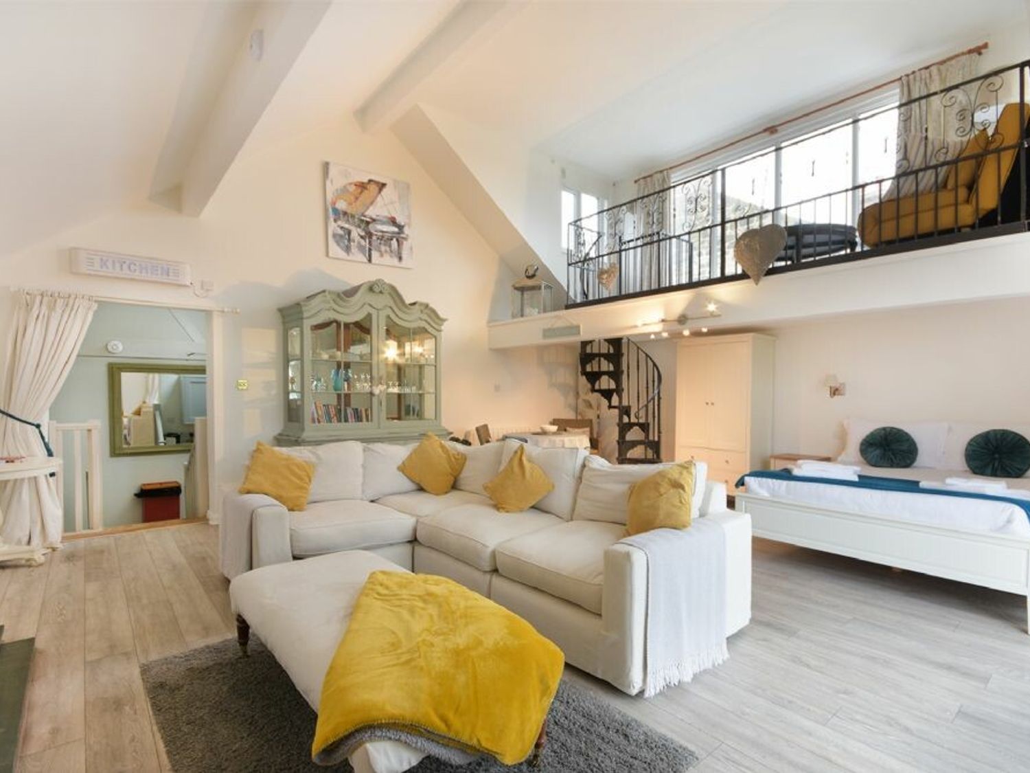 The Snug                     photo 2