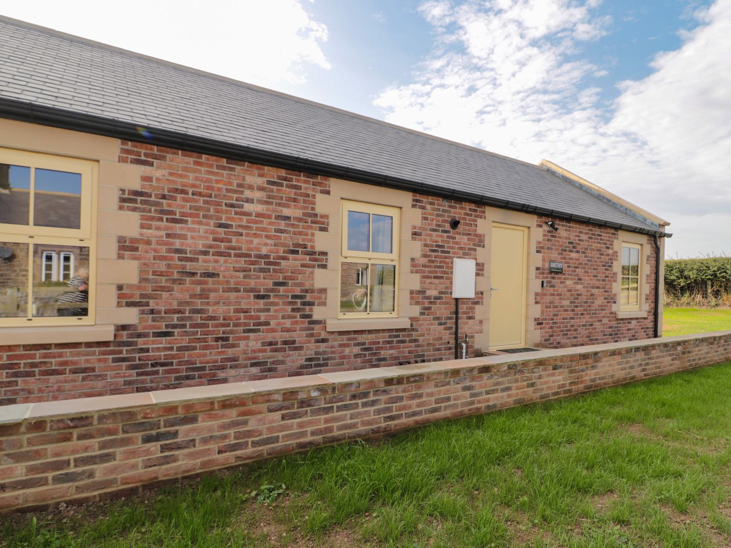 Smithy Cottage                     photo 2