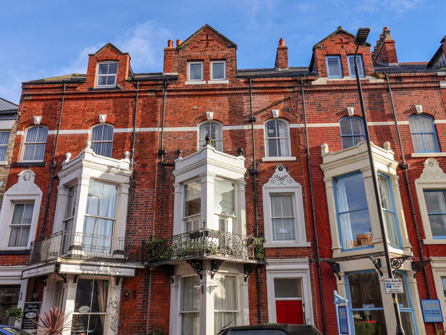 Crescent Avenue, Apartment 3, Whitby Holiday Cottage Bird Spot
