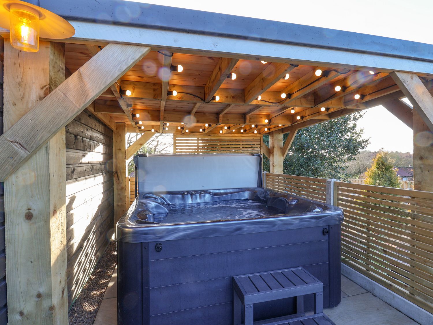 Sunset Retreat Irton Moor ( Ref 1124566 ) Rent holiday lodge in Irton Moor near Scarborough