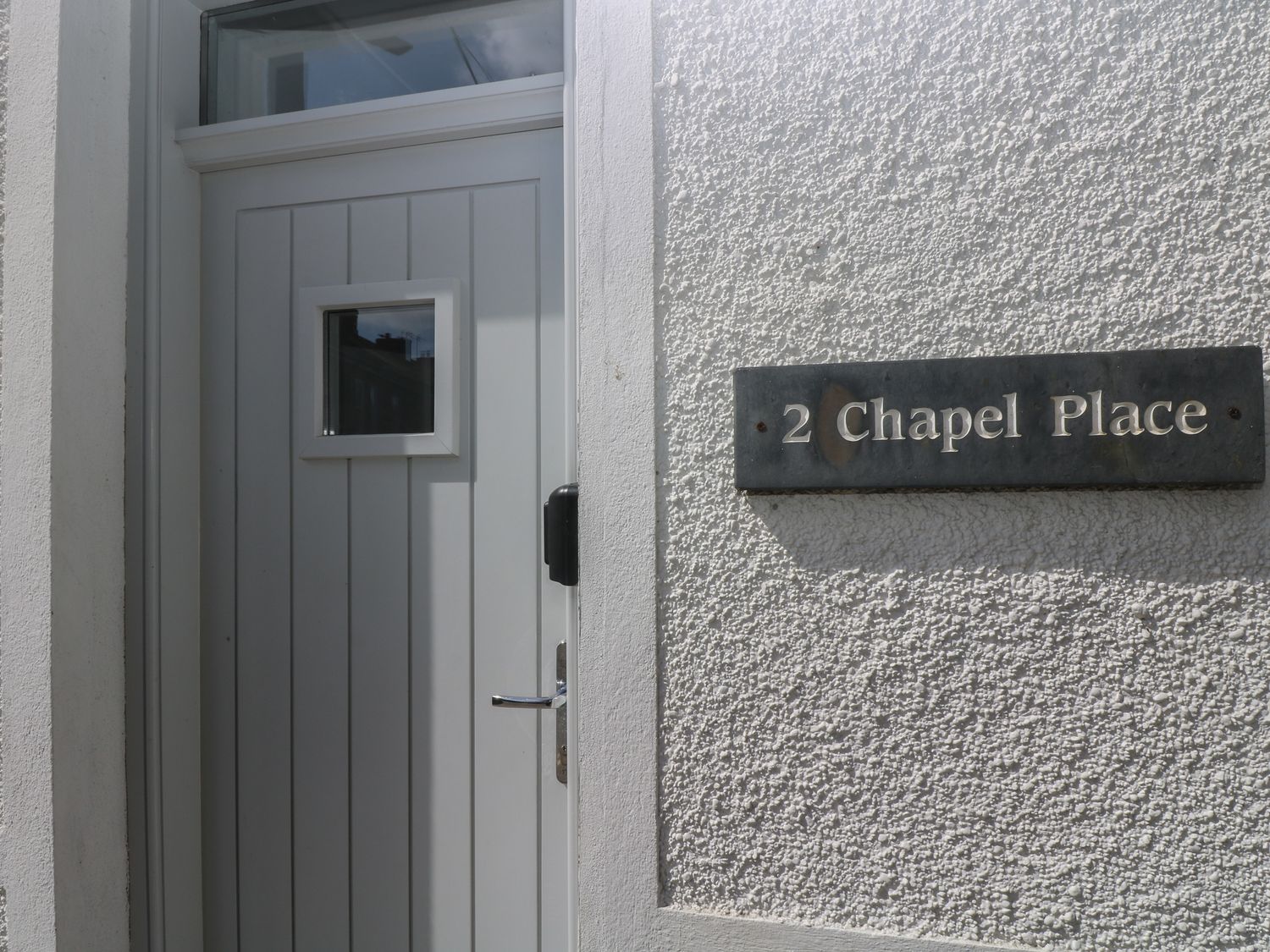 2 Chapel Place                     photo 2