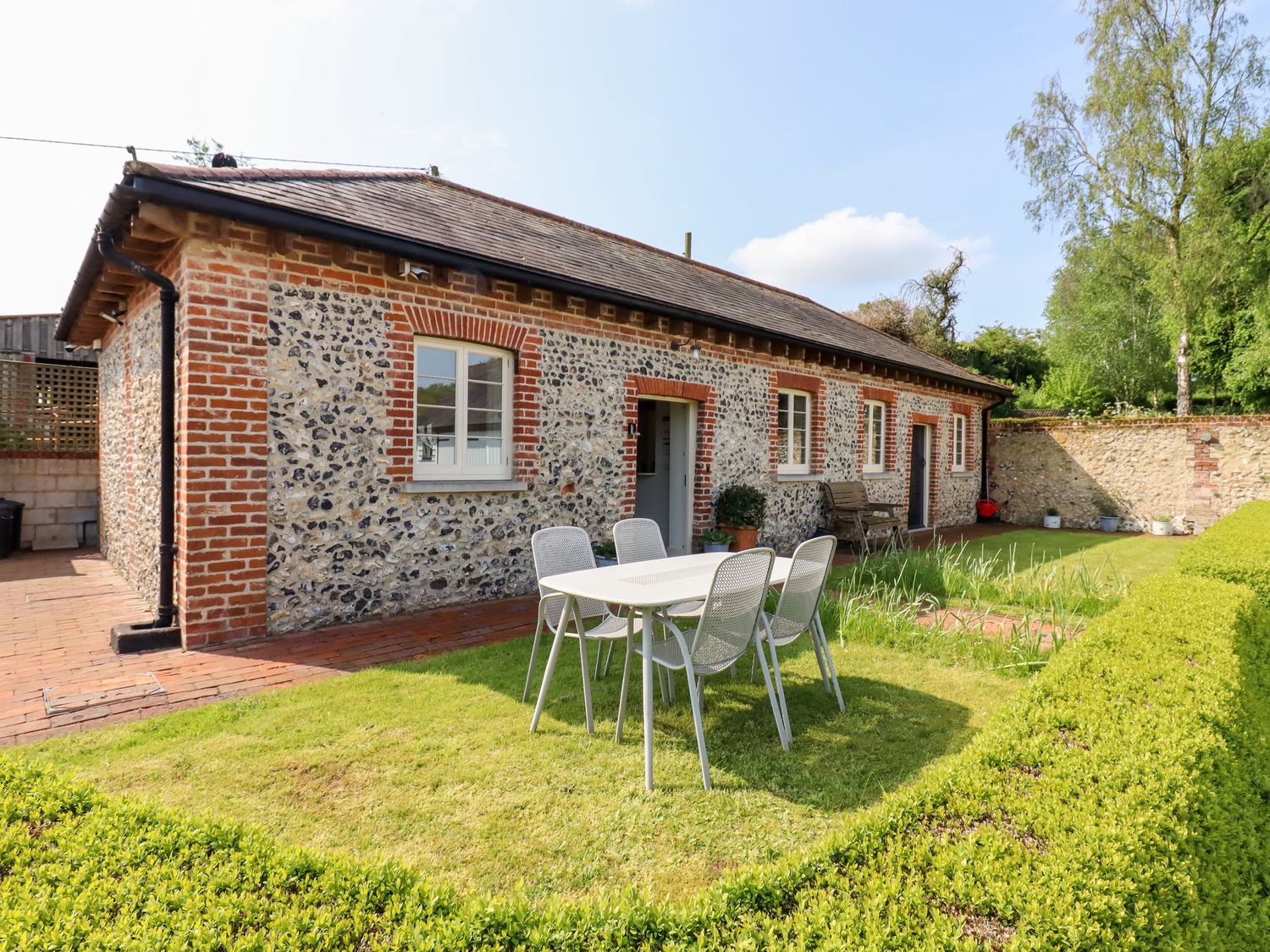 The Old Dairy Cottage - Kent & Sussex - 1128481 - photo 1