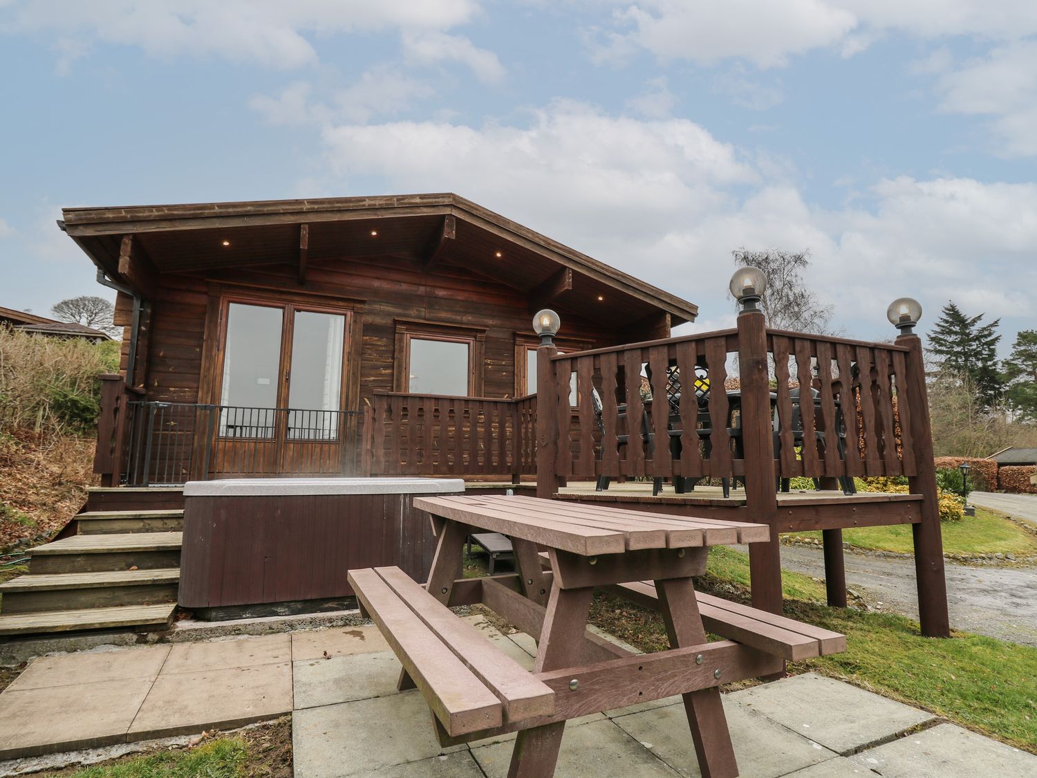 Great Owl Lodge - Mid Wales - 1129255 - photo 1