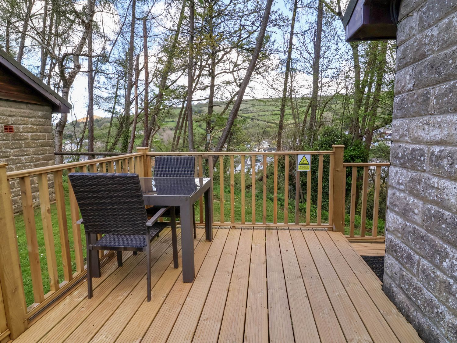 Chalet Log Cabin C8                     photo 2