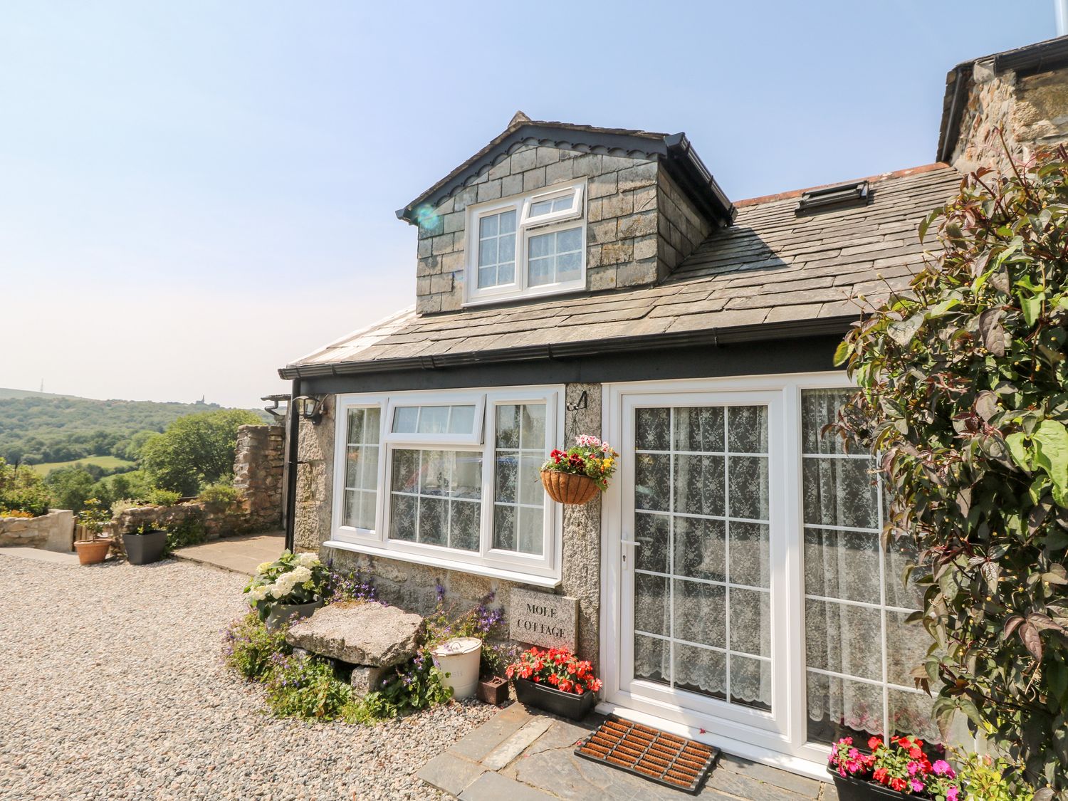 Mole Cottage                     photo 2