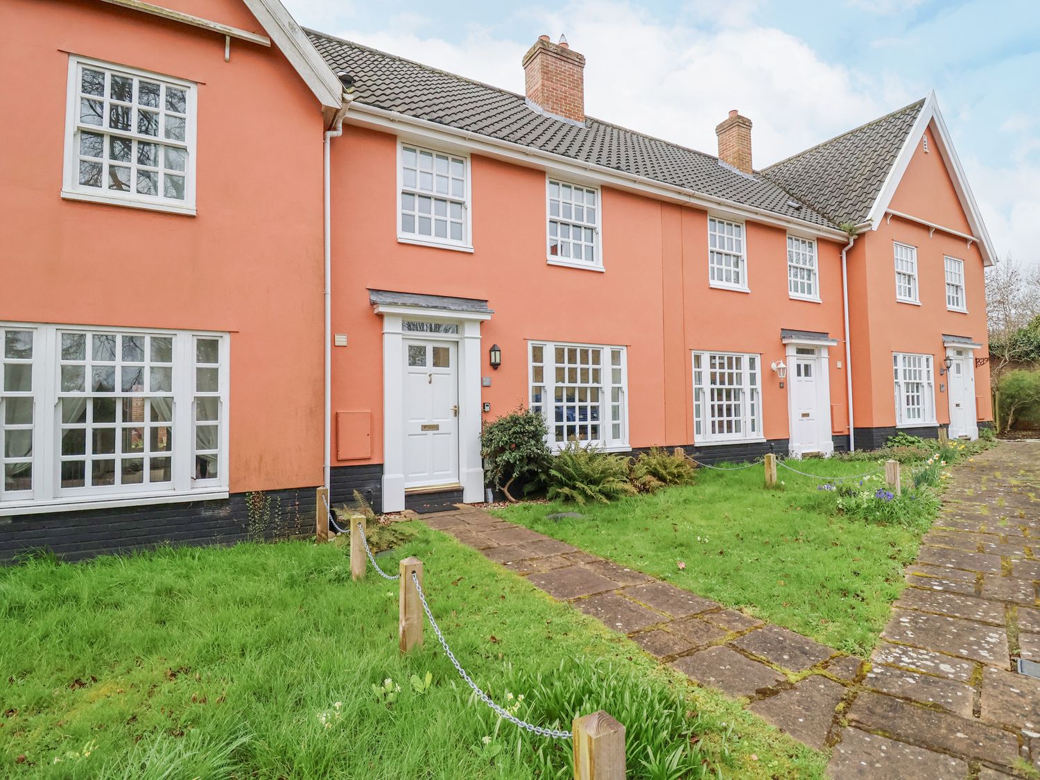23 Church Farm Lane                     photo 2