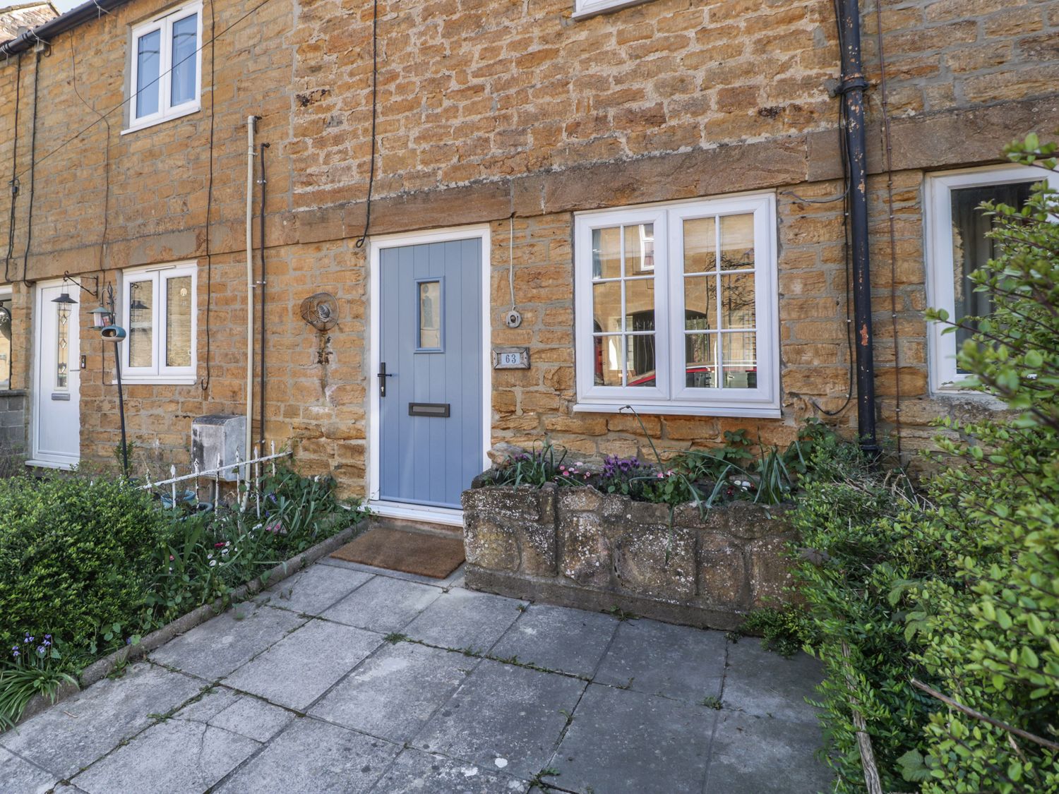 Honeybee Cottage - Somerset & Wiltshire - 1131168 - photo 1