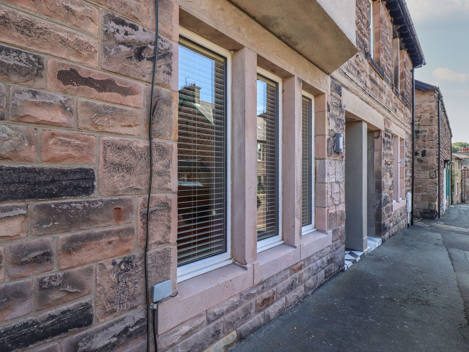 Glencoe House                     photo 2