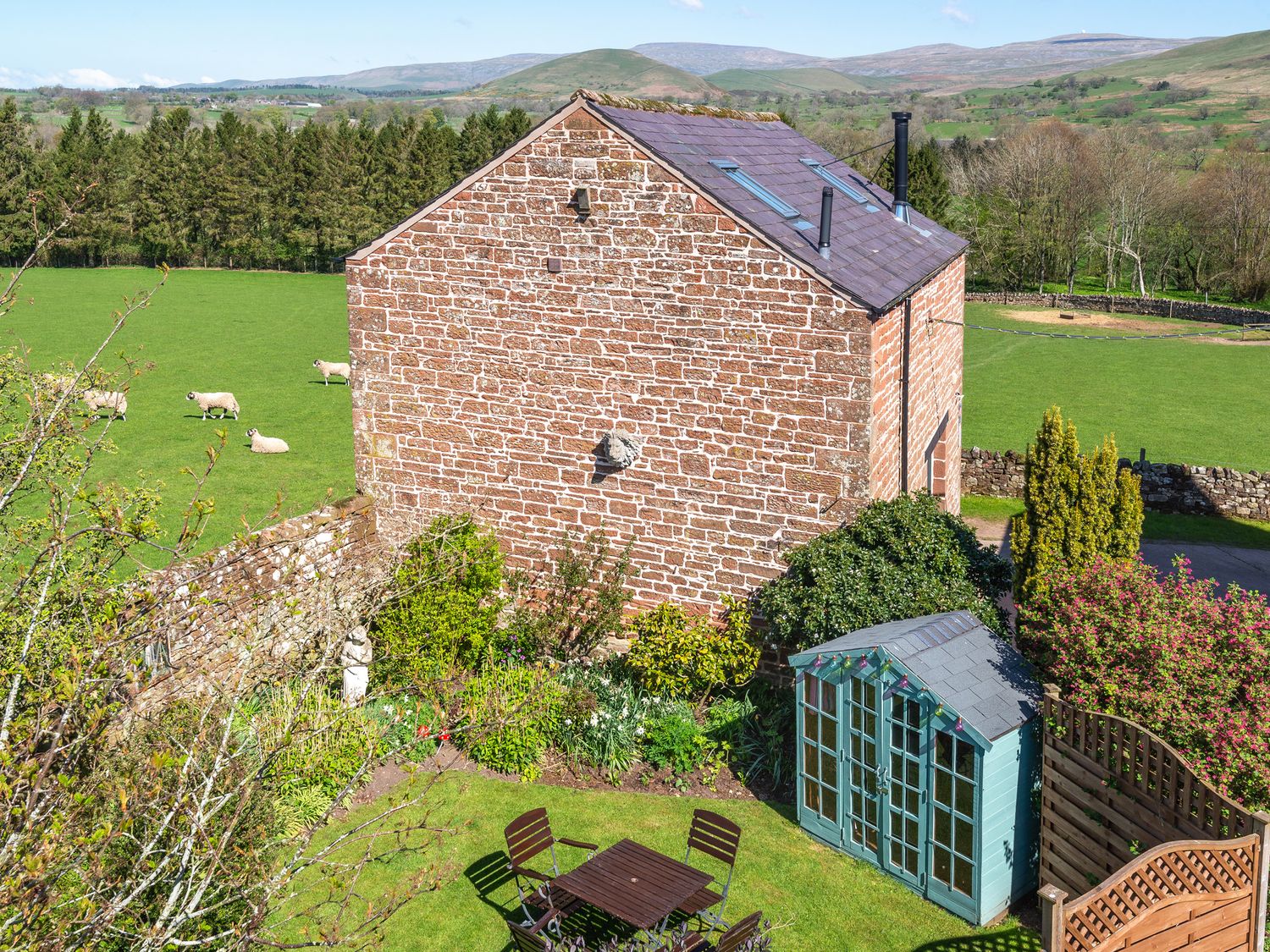 Shepherds View, Dufton | Holiday Cottage | Bird Spot