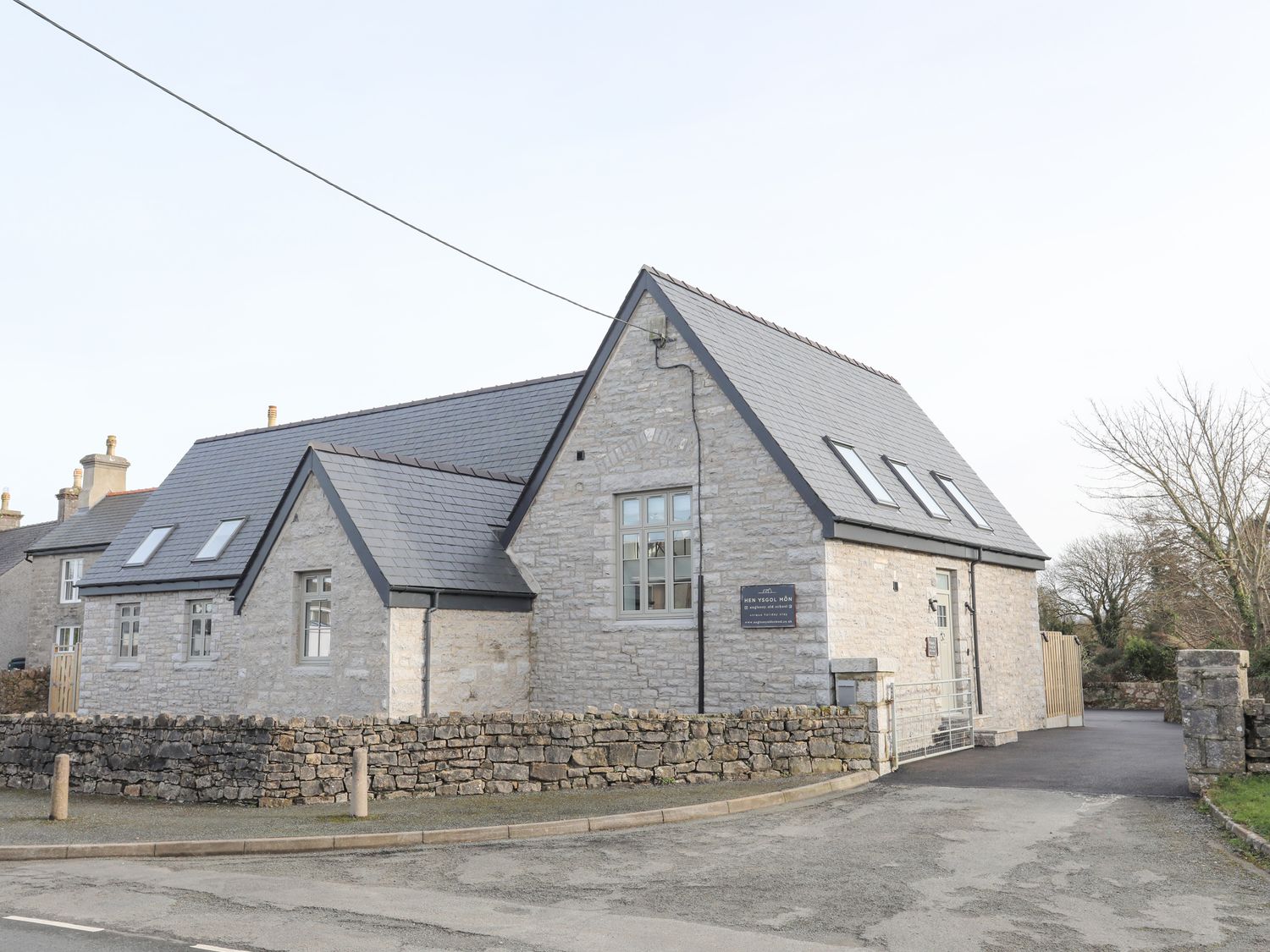 Ysgol Fawr (Big School) - Anglesey - 1134531 - photo 1