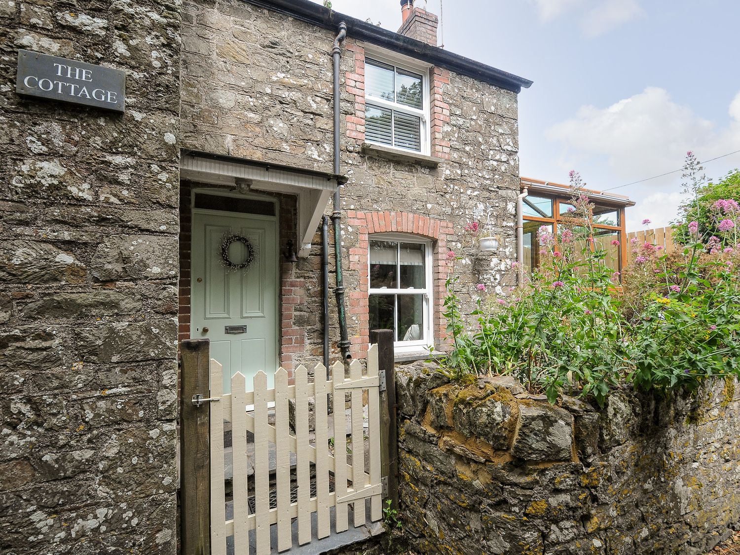 The Cottage                     photo 2