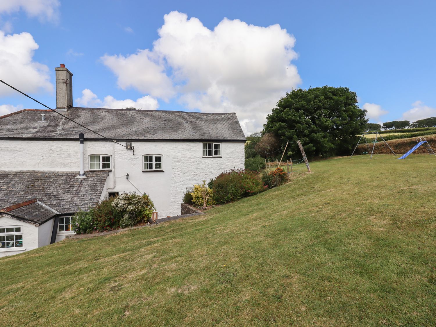 Waytown Cottage                     photo 2