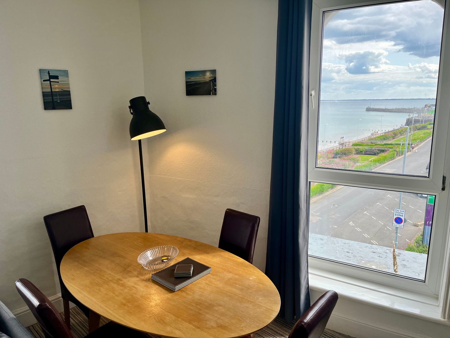 7 Beach View @ Beaconsfield House - North Yorkshire (incl. Whitby) - 1136857 - photo 1