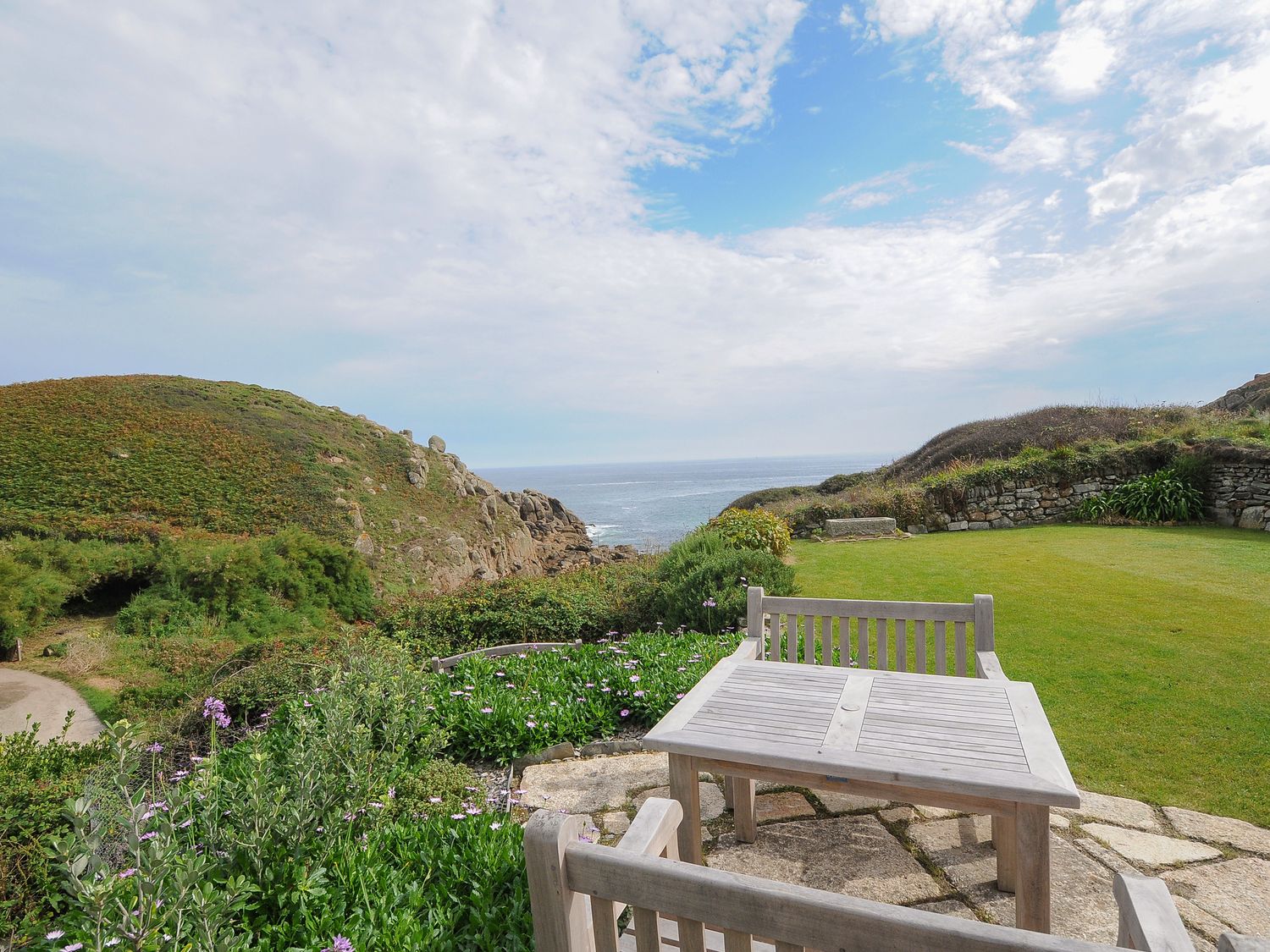 Pendower Cottage                     photo 2