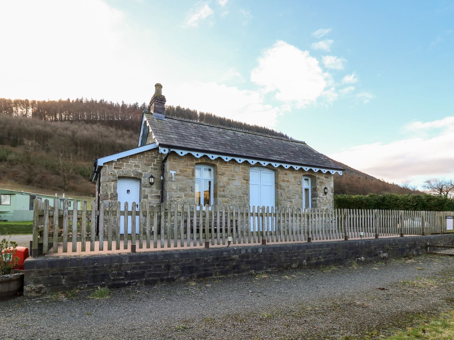 Railway Station Cottage - Mid Wales - 1139597 - photo 1
