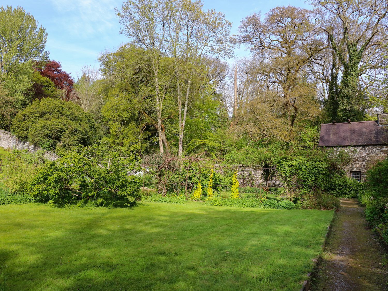 Y Bwthyn Bach                     photo 40