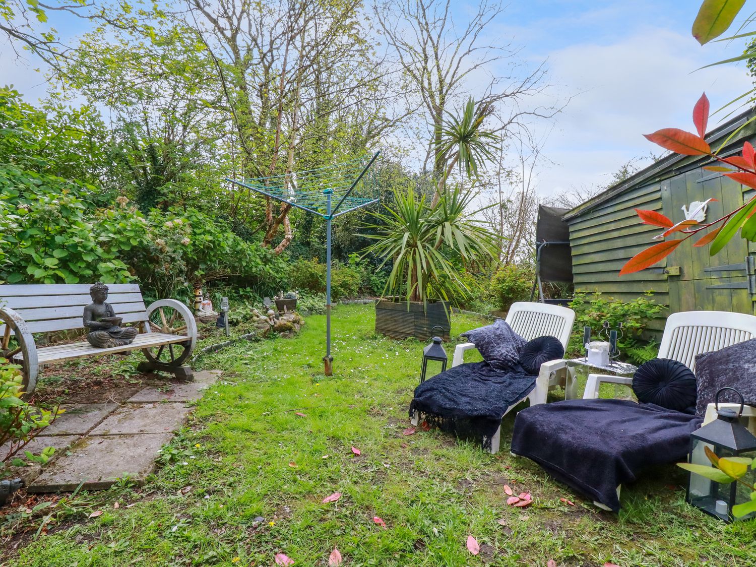 Laburnham Bungalow                     photo 16